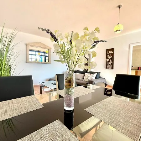 Adosado Con Wifi, Terraza, Piscina Y Bonita Vista En Apartment Puerto Calero