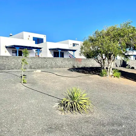 Apartamento Adosado Con Wifi, Terraza, Piscina Y Bonita Vista En