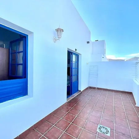 Apartamento Adosado Con Wifi, Terraza, Piscina Y Bonita Vista En Puerto Calero