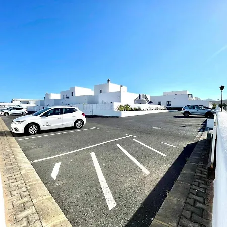 Adosado Con Wifi, Terraza, Piscina Y Bonita Vista En Puerto Calero